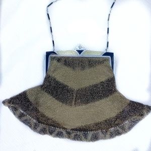 Vintage Art Deco metal mesh clutch